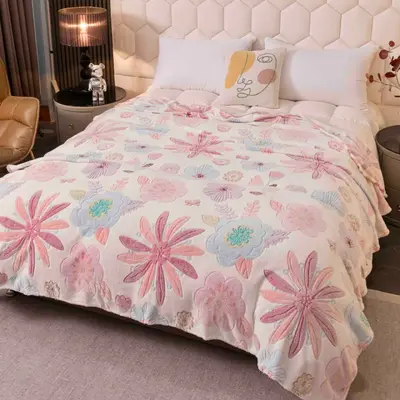 Patura Pufoasa CoCoLiNo, Jojo Home, 200x230cm, Crem, Roz, Flori