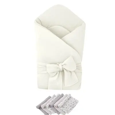 Pachet Paturica de infasat Cream, Qmini, Din muselina dubla si 6 scutece 35x35 cm din muselina de…