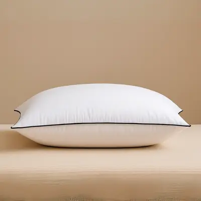 Perna premium, dreptungiulara 50x70cm, cu puf de gasca